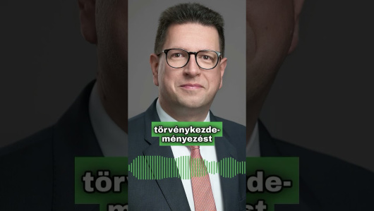 Egyik kezünkkel építkezünk, másik kezünkkel védekezünk